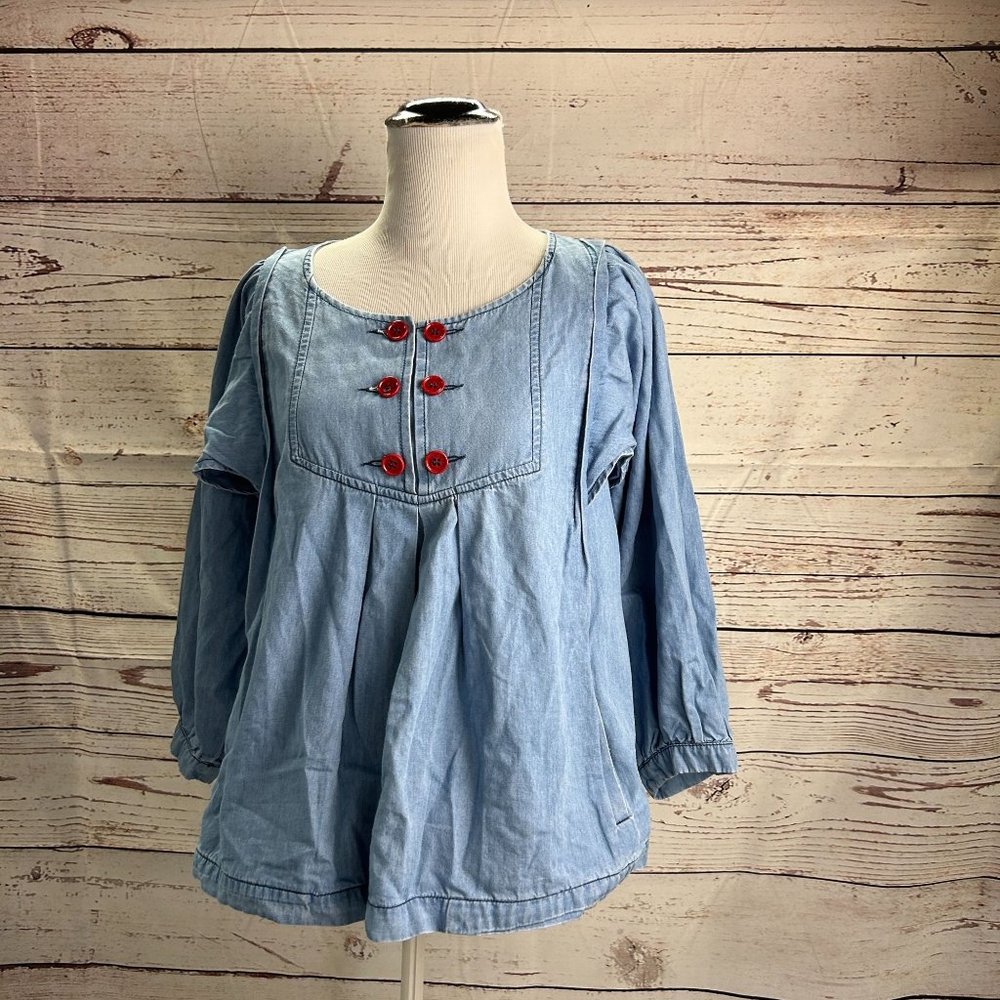 See by Chloe Chambray Denim Blouse 4 Blue Light Wash Scoop Neck Pleated Buttons